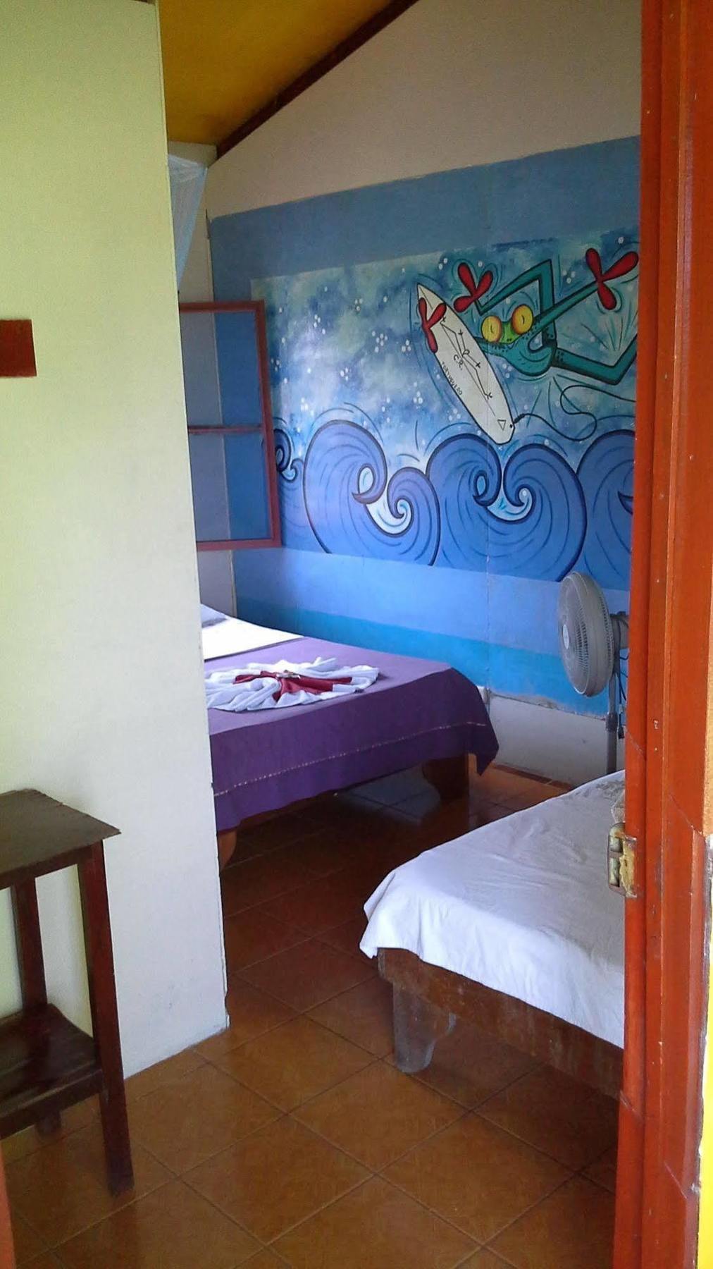 Cabinas Miss Miriam 1 Tortuguero Exterior foto
